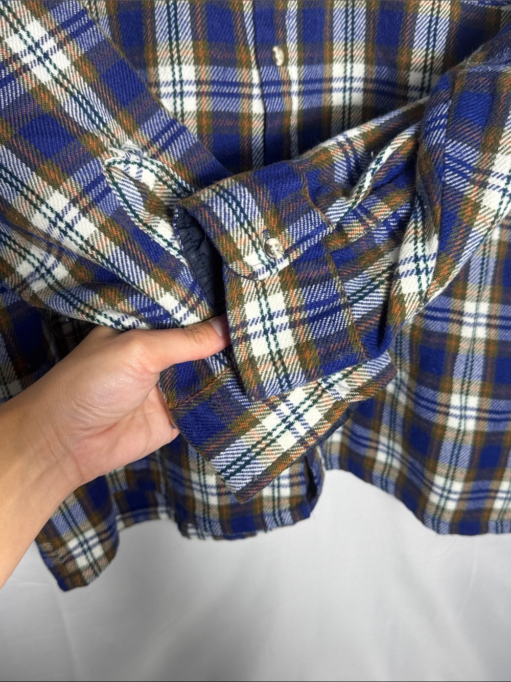 Manhattan Big Man Vintage 1990s Plaid Button-Down Shirt in Blue and Brown XL - Picture 5 of 7